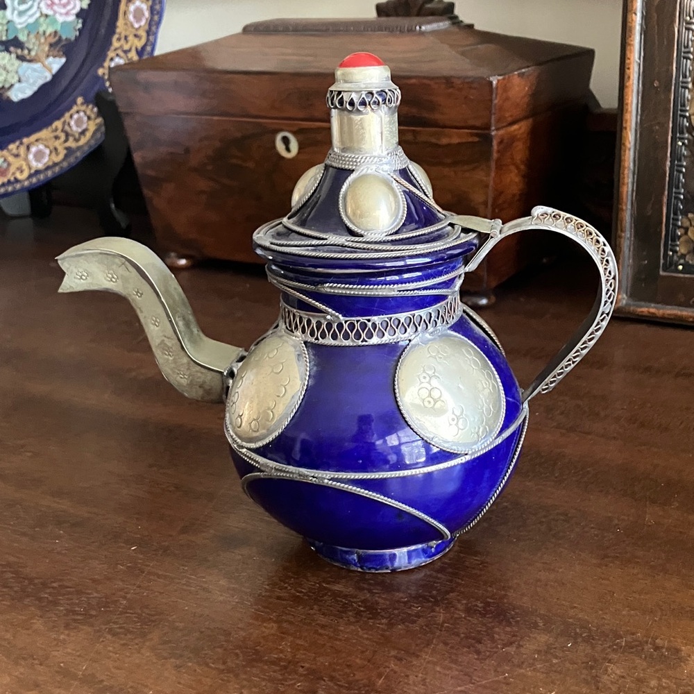 Elegant Blue and Silver Teapot Art